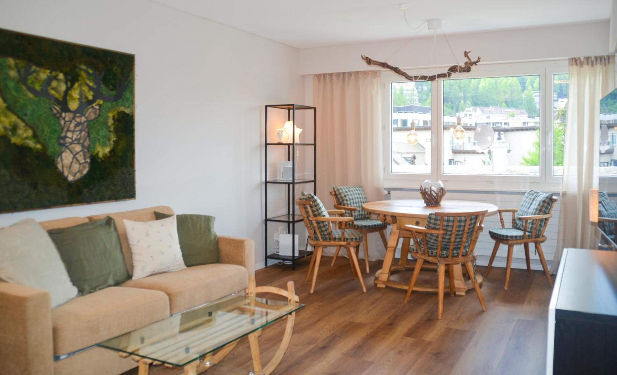 Swissme - Neu-seeblick-balkon-parkplatz-nahe Bergbahn St. Moritz